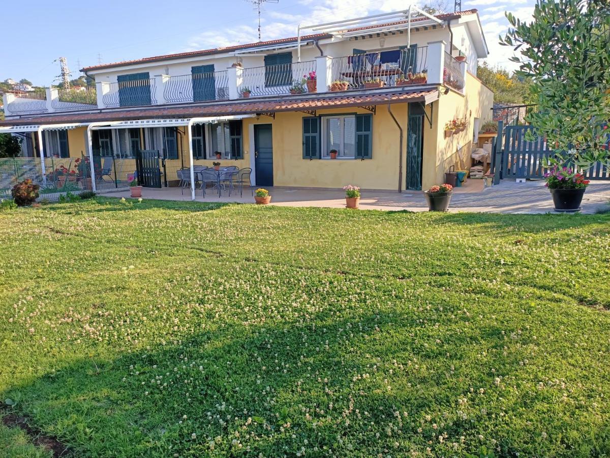 Villa Casa Vista Mare Imperia Exterior foto