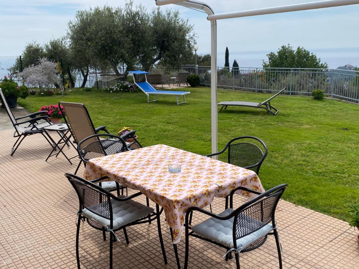 Villa Casa Vista Mare Imperia Exterior foto