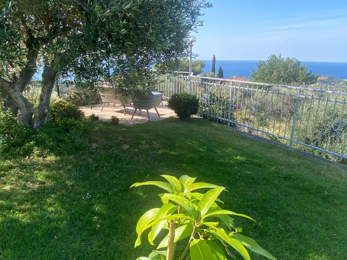 Villa Casa Vista Mare Imperia Exterior foto
