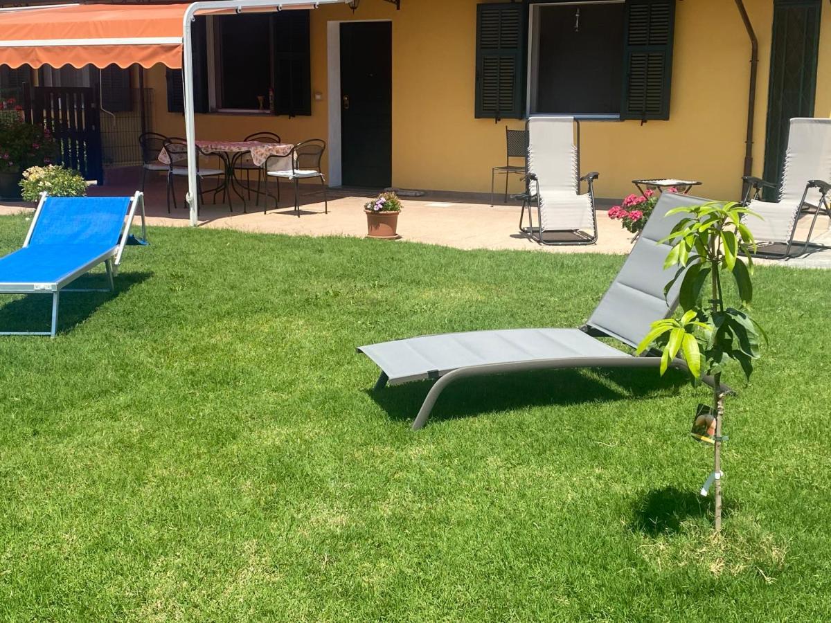 Villa Casa Vista Mare Imperia Exterior foto