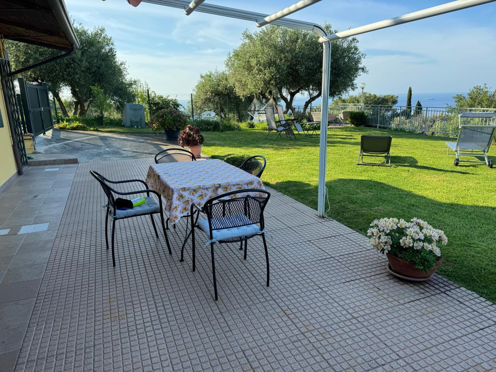 Villa Casa Vista Mare Imperia Exterior foto