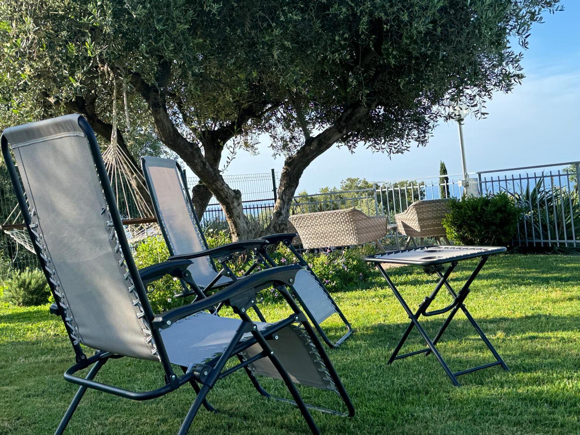Villa Casa Vista Mare Imperia Exterior foto